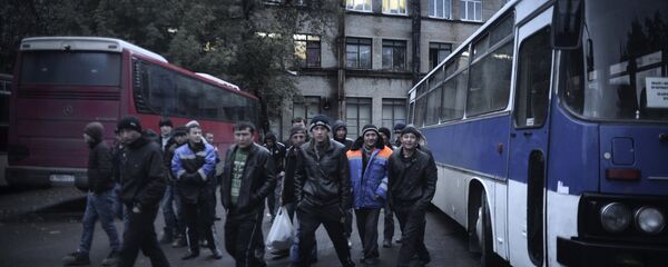 Автобус с иностранцами, архивное фото - Sputnik Таджикистан