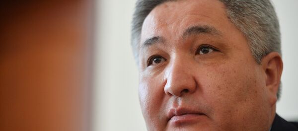 Чрезвычайный и Полномочный Посол Кыргызской Республики в России Болот Отунбаев. Чрезвычайный и Полномочный Посол Кыргызской Республики в России Болот Отунбаев. - Sputnik Таджикистан