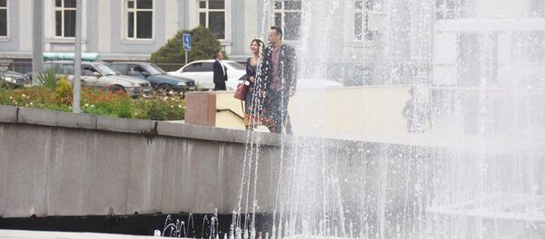 Жители города Душанбе, архивное фото - Sputnik Тоҷикистон