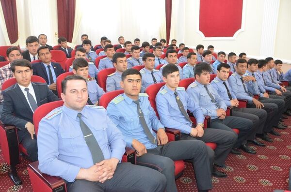Встреча министра внутренних дел с молодежью ГБАО - Sputnik Тоҷикистон