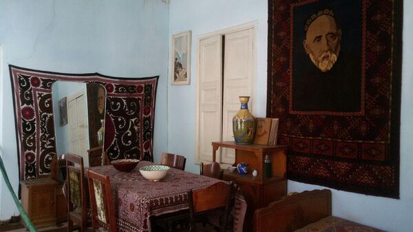 Дом-музей Садриддина Айни, город Самарканд Дом-музей Садриддина Айни, город Самарканд - Sputnik Тоҷикистон