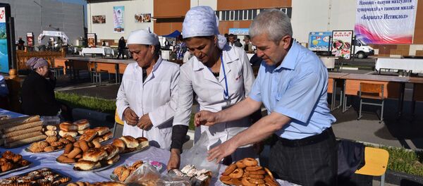 Конкурс национальных блюд и народных ремесел в Душанбе - Sputnik Таджикистан