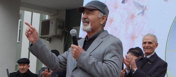 Поэт Бозор Собир, архивное фото - Sputnik Тоҷикистон