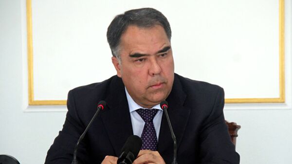 Председатель Согдийской области Раджаббой Ахмадзода  - Sputnik Тоҷикистон