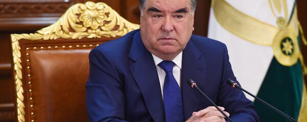 Президент Республики Таджикистан, Эмомали Рахмон, архивное фото Президент Республики Таджикистан, Эмомали Рахмон, архивное фото - Sputnik Тоҷикистон