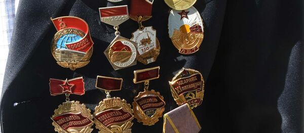 Медали на груди ветерана ВОВ, архивное фото - Sputnik Тоҷикистон