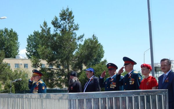 В 201-й РВБ прошли праздничные мероприятия, посвященные Дню Победы - Sputnik Таджикистан