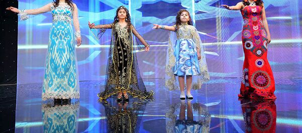 Первый Международный Фестиваль-конкурс народов мира детского и молодежного творчества Роза Востока - Sputnik Таджикистан