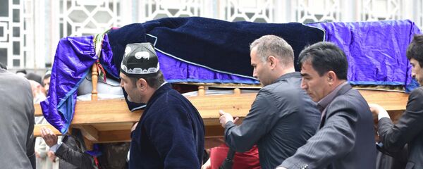 Похороны Бозора Собира - Sputnik Тоҷикистон