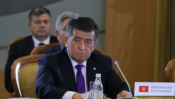 Президент Киргизии Сооронбай Жээнбеков - Sputnik Тоҷикистон