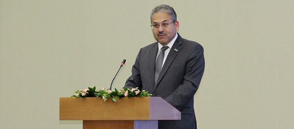 Председатель Комитета Сената по вопросам международных отношений, инвестиций и туризму Алишер Курманов - Sputnik Таджикистан