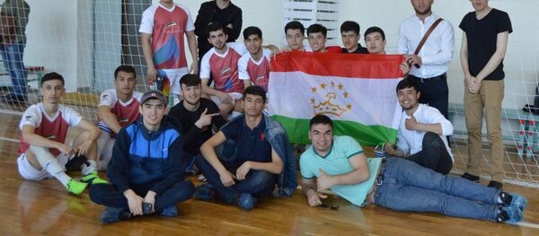 Сборная Таджикистана выиграла в чемпионате по мини-футболу Дружба народов - Sputnik Тоҷикистон