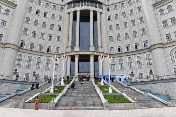 Ҷашнҳои рӯзи 15 октябр дар Тоҷикистон ва ҷаҳон Ҷашнҳои рӯзи 15 октябр дар Тоҷикистон ва ҷаҳон - Sputnik Тоҷикистон