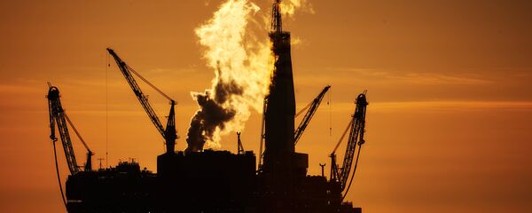 Нефтяная платформа - Sputnik Таджикистан