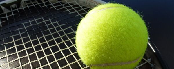 Теннисная ракетка, архивное фото - Sputnik Тоҷикистон