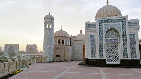 Место захоронения Ислама Каримова в Самарканде - Sputnik Таджикистан