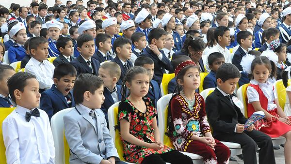 В Душанбе отметили день защиты детей - Sputnik Тоҷикистон