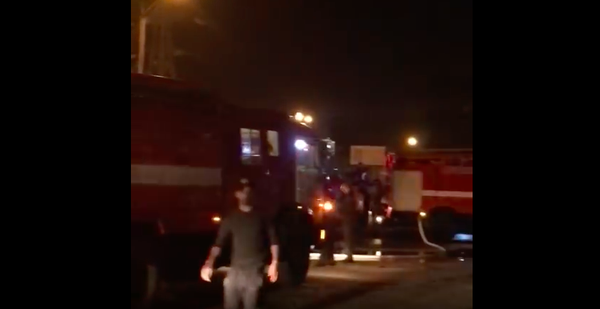 Пожар на рынке Султони Кабир в Душанбе - Sputnik Таджикистан