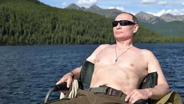 Путин провел отпуск в Республике Тыва, архивное фото - Sputnik Тоҷикистон