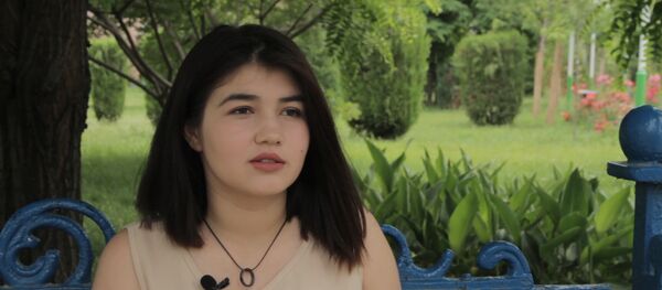 Мехрона Гайбуллоева рассказала о жизни после проекта Ты супер! - Sputnik Таджикистан