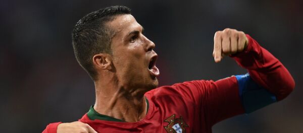 Криштиану Роналду Криштиану Роналду - Sputnik Тоҷикистон