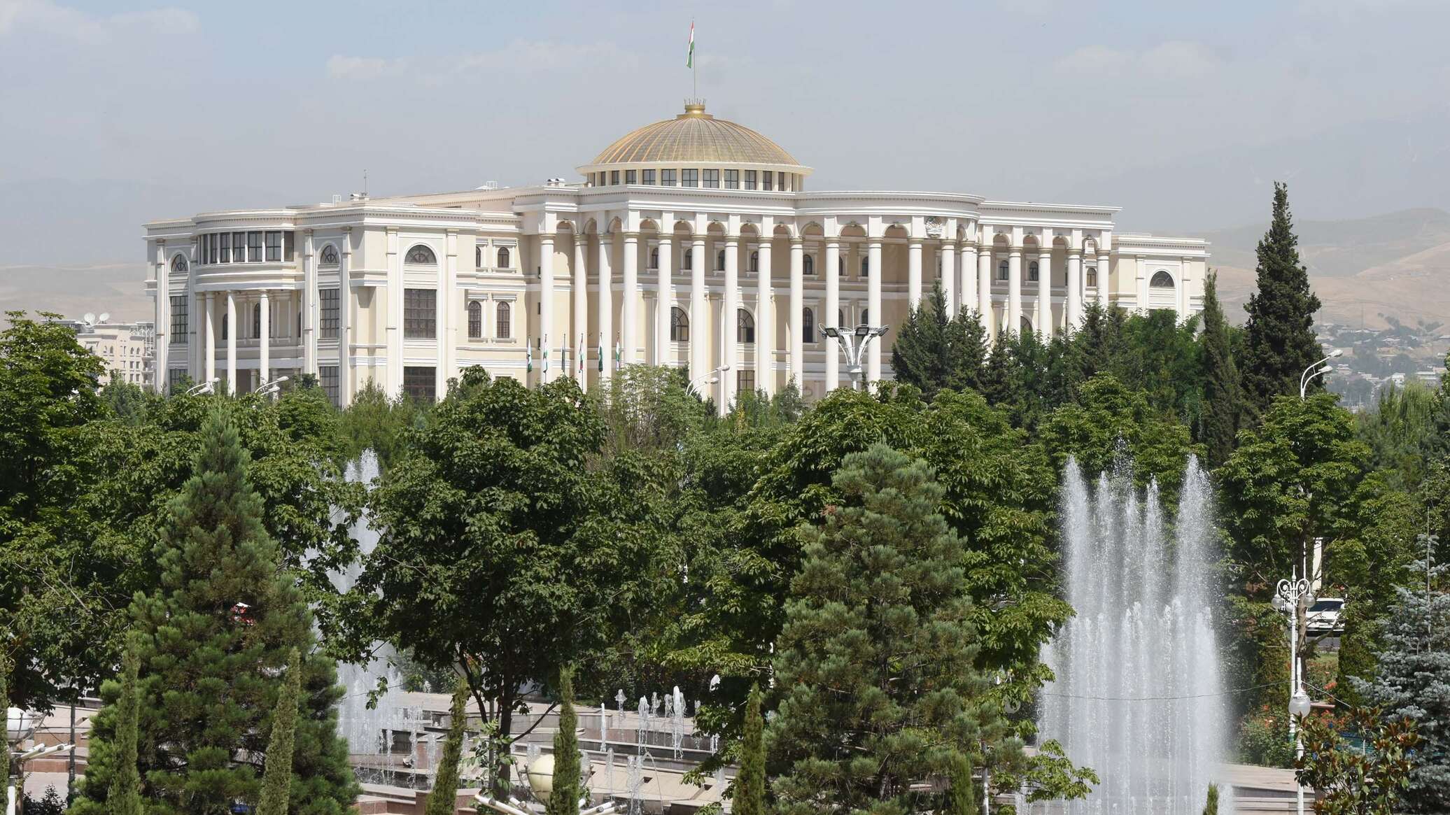 Дворец нации Таджикистан