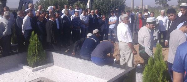 Похороны Академика Рахима Масова в Душанбе Похороны Академика Рахима Масова в Душанбе - Sputnik Тоҷикистон