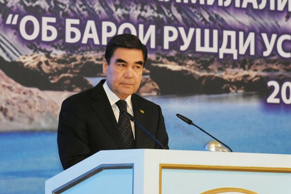 Президент Туркменистана Гурбангулы Бердымухамедов - Sputnik Таджикистан