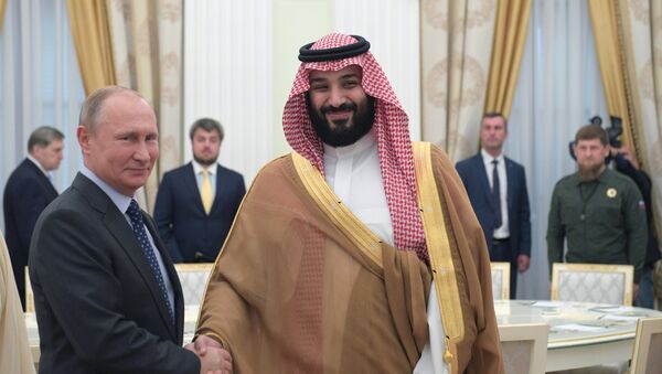 Президент РФ В. Путин встретился с наследным принцем Саудовской Аравии М. ибн Салманом Аль Саудом - Sputnik Тоҷикистон