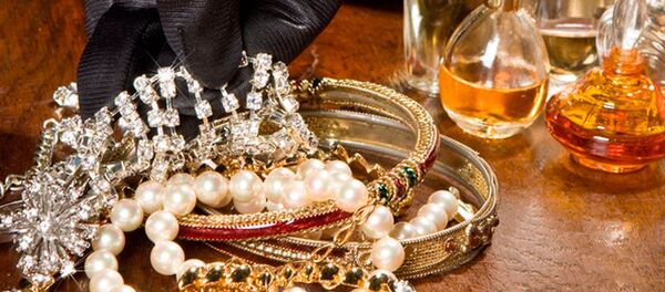 Продажа украшений. Архивное фото - Sputnik Тоҷикистон