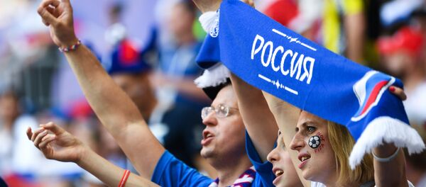 Болельщики сборной России - Sputnik Таджикистан