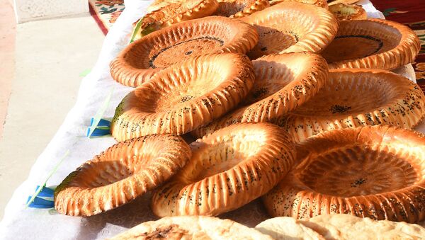 Хлеб, архивное фото - Sputnik Таджикистан
