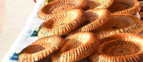 Хлеб, архивное фото - Sputnik Таджикистан