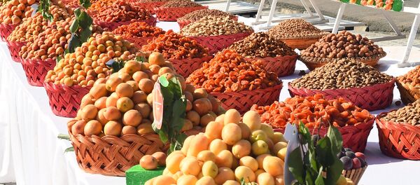 Персики, архивное фото - Sputnik Тоҷикистон