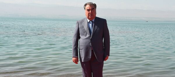Президент Республики Таджикистан Эмомали Рахмон, архивное фото - Sputnik Тоҷикистон