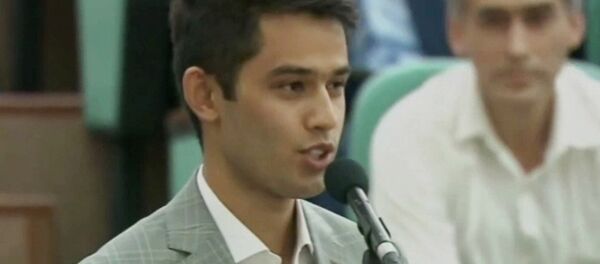 Шавкат Мирзиёев предложил студенту 3 курса Международного Вестминстерского университета в Ташкенте должность зампреда Госкомтуризма - Sputnik Тоҷикистон