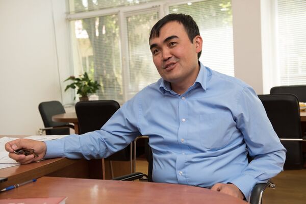 Директор РФМШ Алмас Кунгожин Директор РФМШ Алмас Кунгожин - Sputnik Таджикистан