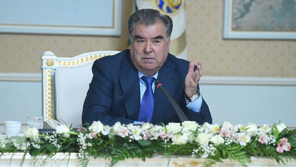Президент Республики Таджикистан Эмомали Рахмон, архивное фото - Sputnik Тоҷикистон