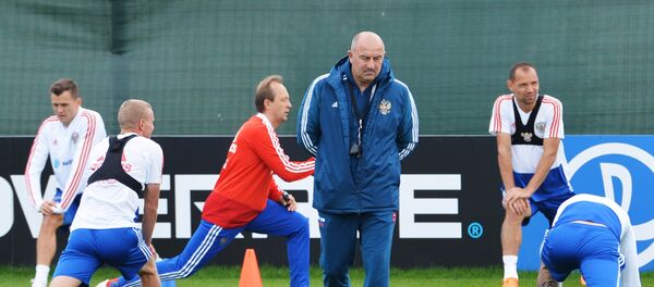 Футбол. Тренировка сборной России Футбол. Тренировка сборной России - Sputnik Таджикистан