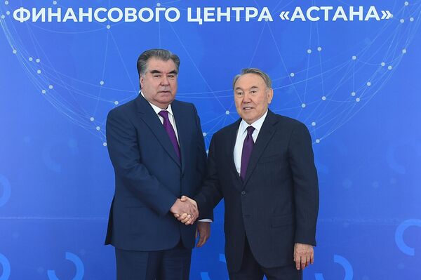 Какой сегодня праздник в Таджикистане и мире: 7 января Какой сегодня праздник в Таджикистане и мире: 7 января - Sputnik Таджикистан