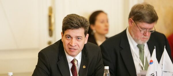 Владимир Колотов Владимир Колотов - Sputnik Таджикистан