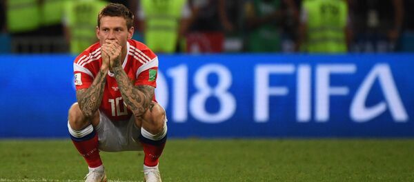 Игрок сборной России Федор Смолов после матча с хорватами - Sputnik Таджикистан