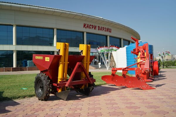 Международная торговая ярмарка Сугд-2018 в Худжанде - Sputnik Таджикистан