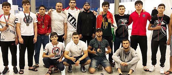 Таджикские спортсмены выступили на крупном международном турнире по джиу-джитсу в России Таджикские спортсмены выступили на крупном международном турнире по джиу-джитсу в России - Sputnik Таджикистан