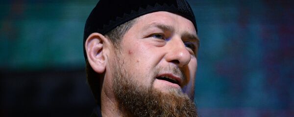 Глава Чеченской Республики Рамзан Кадыров Глава Чеченской Республики Рамзан Кадыров - Sputnik Тоҷикистон