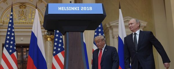 Встреча президента РФ Владимира Путина и президента США Дональда Трампа в Хельсинки - Sputnik Таджикистан