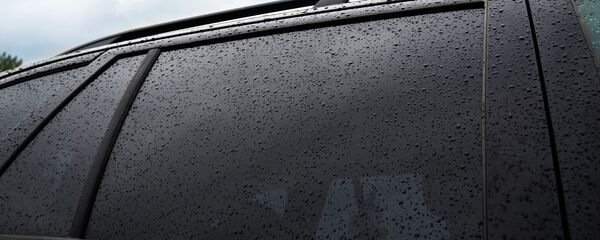 Тонированное стекло у машины, архивное фото - Sputnik Тоҷикистон