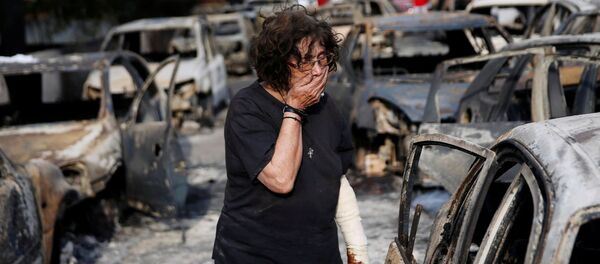 Женщина в шоке, архивное фото Женщина в шоке, архивное фото - Sputnik Таджикистан