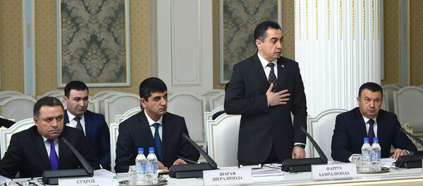 Фаррух Ҳамрализода, раиси Кумитаи сармоягузорӣ ва идораи амволи давлатии Тоҷикистон - Sputnik Тоҷикистон