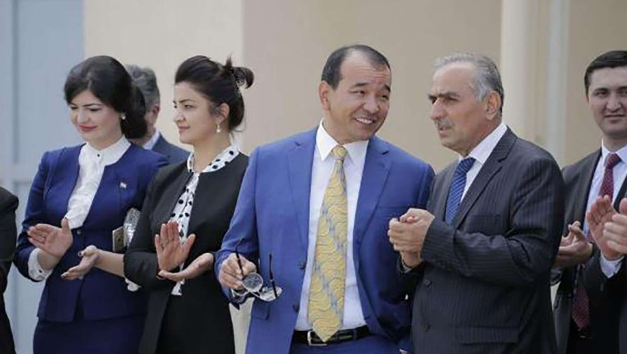 озодбек назарбеков глава минкульта. Ozodbek nazarbekov kutaman. маданият вазири озодбек назарбеков. назарбеков озодбек ахмадович. озодбек назарбеков министр культуры.